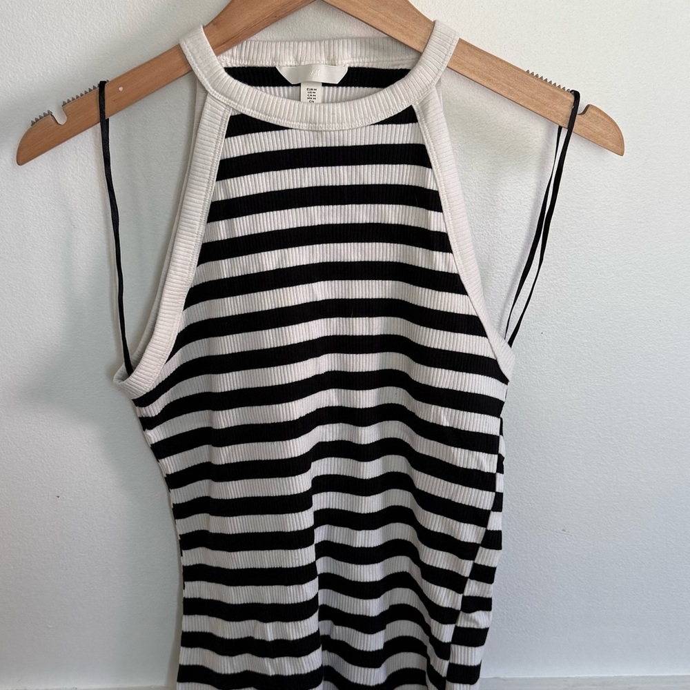 H&M tank